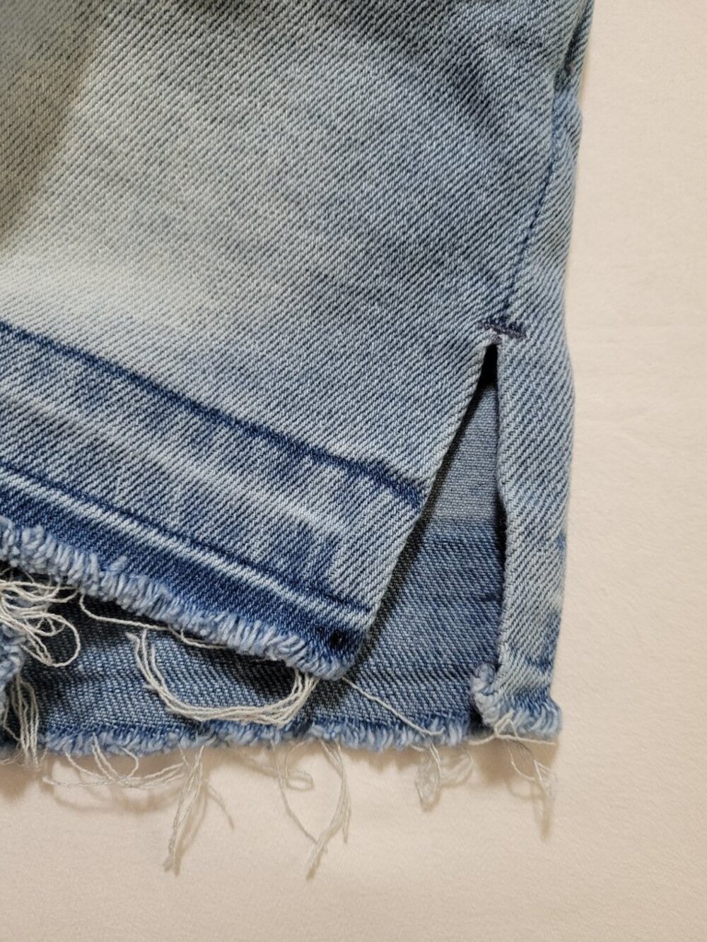 Juicy Couture Y2K Denim Short Overalls Raw Hem Medium Wash Small Streetwear - Picture 5 of 11